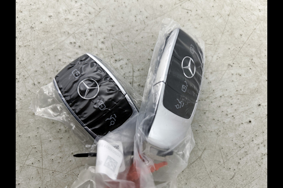 Mercedes-Benz GLA 250 e Business Solution AMG | AMG Line Plus pakket | Nightpakket | Head-up display | MULTIBEAM LED | 360° camera | Panoramaschuifdak | 20 inch AMG velgen | Augmented Reality navigatie |