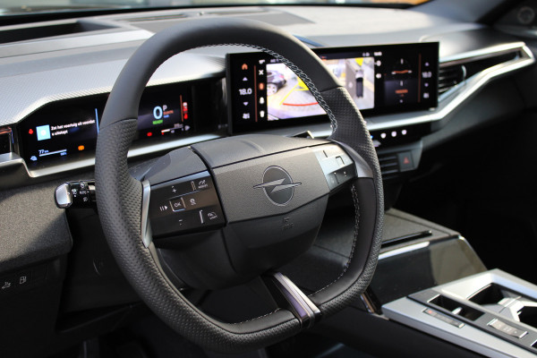 Opel Grandland 1.6 Turbo Plug-in-Hybrid Ultimate | Panoramadak | Trekhaak | Head-Up | FOCAL