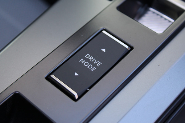 Opel Grandland 1.6 Turbo Plug-in-Hybrid Ultimate | Panoramadak | Trekhaak | Head-Up | FOCAL