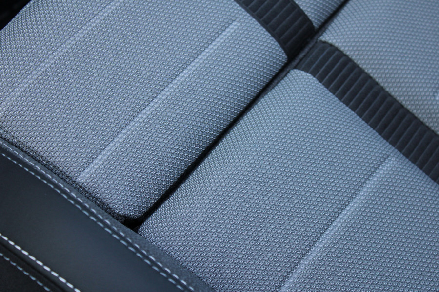 Opel Grandland 1.6 Turbo Plug-in-Hybrid Ultimate | Panoramadak | Trekhaak | Head-Up | FOCAL