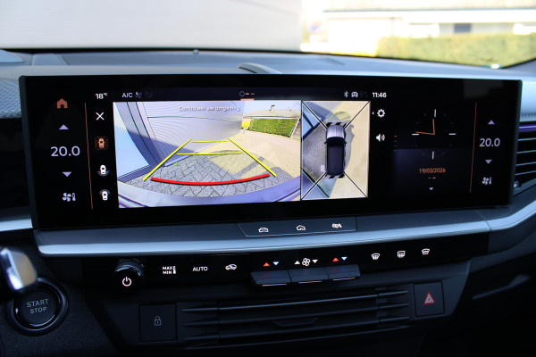 Opel Grandland 1.6 Turbo Plug-in-Hybrid Ultimate | Panoramadak | Trekhaak | Head-Up | FOCAL