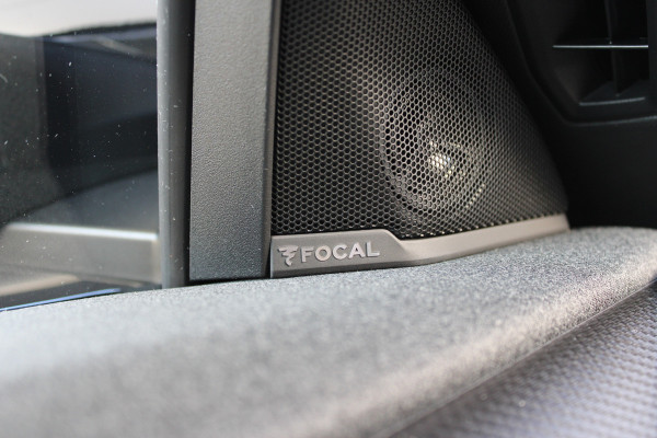 Opel Grandland 1.6 Turbo Plug-in-Hybrid Ultimate | Panoramadak | Trekhaak | Head-Up | FOCAL