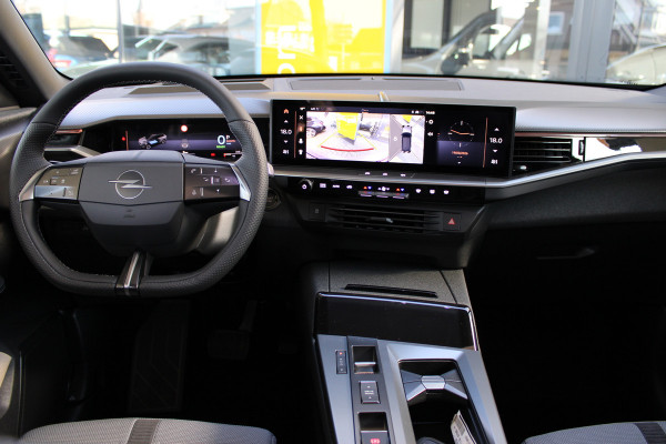 Opel Grandland 1.6 Turbo Plug-in-Hybrid Ultimate | Panoramadak | Trekhaak | Head-Up | FOCAL