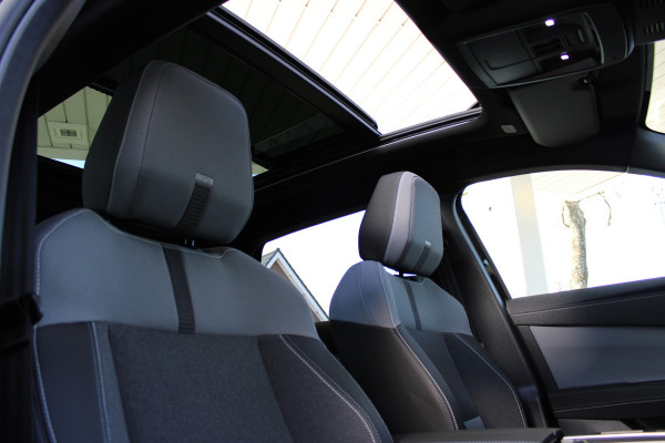 Opel Grandland 1.6 Turbo Plug-in-Hybrid Ultimate | Panoramadak | Trekhaak | Head-Up | FOCAL