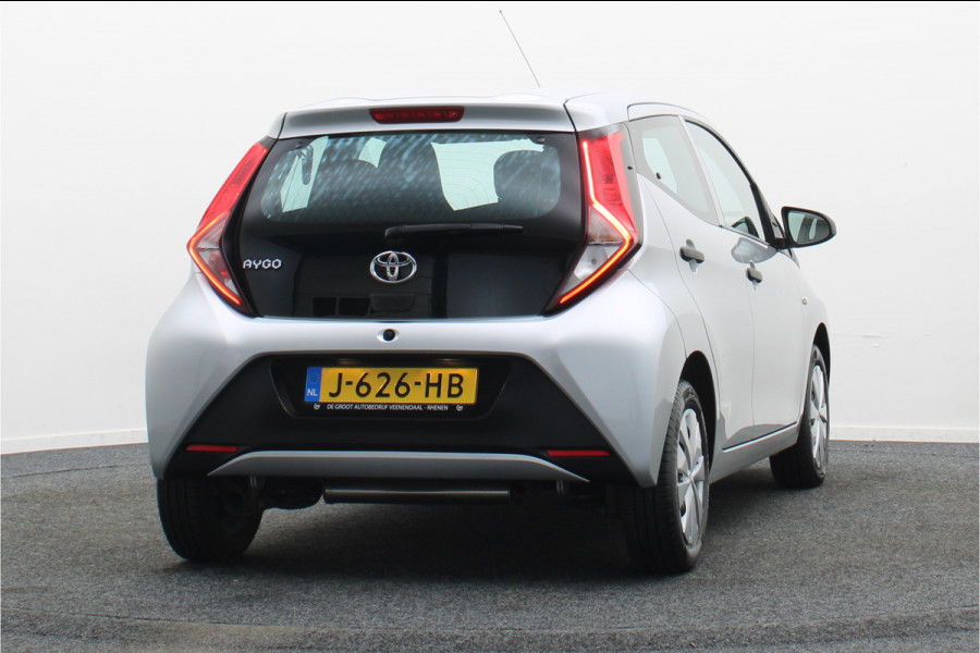 Toyota Aygo 1.0 VVT-i x-fun 5-Deurs, Airco, Bluetooth, Elektrische Ramen, Xenon, Radio, USB