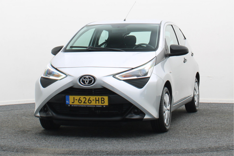 Toyota Aygo 1.0 VVT-i x-fun 5-Deurs, Airco, Bluetooth, Elektrische Ramen, Xenon, Radio, USB