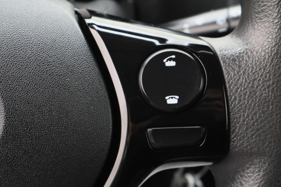 Toyota Aygo 1.0 VVT-i x-fun 5-Deurs, Airco, Bluetooth, Elektrische Ramen, Xenon, Radio, USB