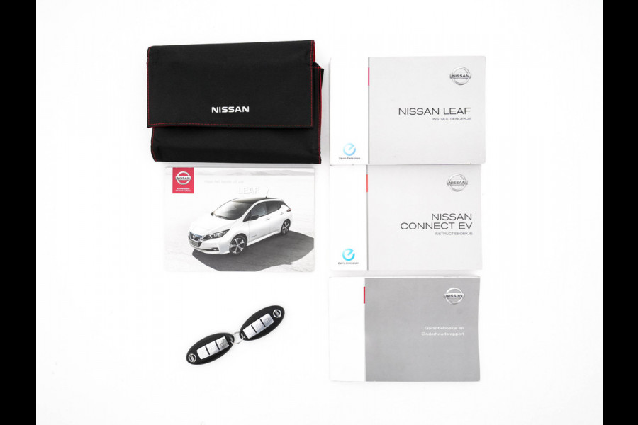 Nissan Leaf Tekna 40 kWh *LUXURY-LEATHER | FULL-LED | KEYLESS | NAVI-FULLMAP | BLIND-SPOT | BOSE-SOUND | DAB+ | HEATED-COMFORTSEATS | DIGI-COCKPIT | PRIVACY-GLASS | TOPVIEW-CAMERA | 17"ALU*