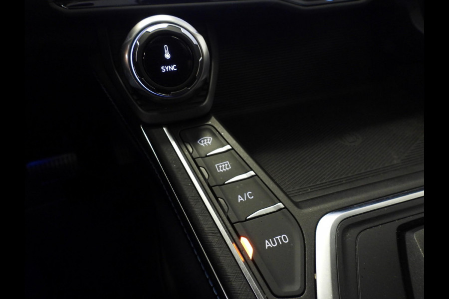 Lynk & Co 01 1.5 PHEV BlackEdition NAVI/360CAM/SCHUIFDAK/LED/20"LMV!