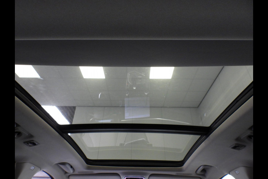 Lynk & Co 01 1.5 PHEV BlackEdition NAVI/360CAM/SCHUIFDAK/LED/20"LMV!