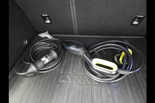 Lynk & Co 01 1.5 PHEV BlackEdition NAVI/360CAM/SCHUIFDAK/LED/20"LMV!