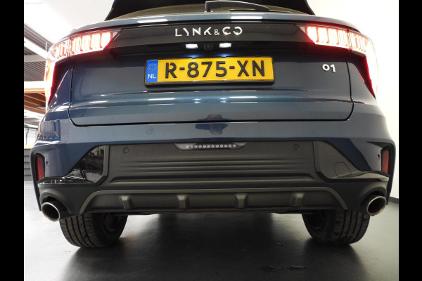 Lynk & Co 01 1.5 PHEV BlackEdition NAVI/360CAM/SCHUIFDAK/LED/20"LMV!