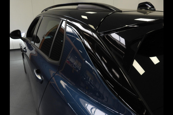 Lynk & Co 01 1.5 PHEV BlackEdition NAVI/360CAM/SCHUIFDAK/LED/20"LMV!