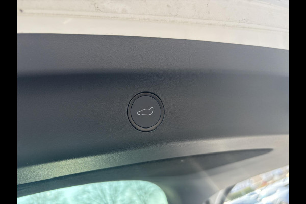 Tesla Model Y Long Range Dual Motor AWD | SCI | Bellen voor bezichtiging