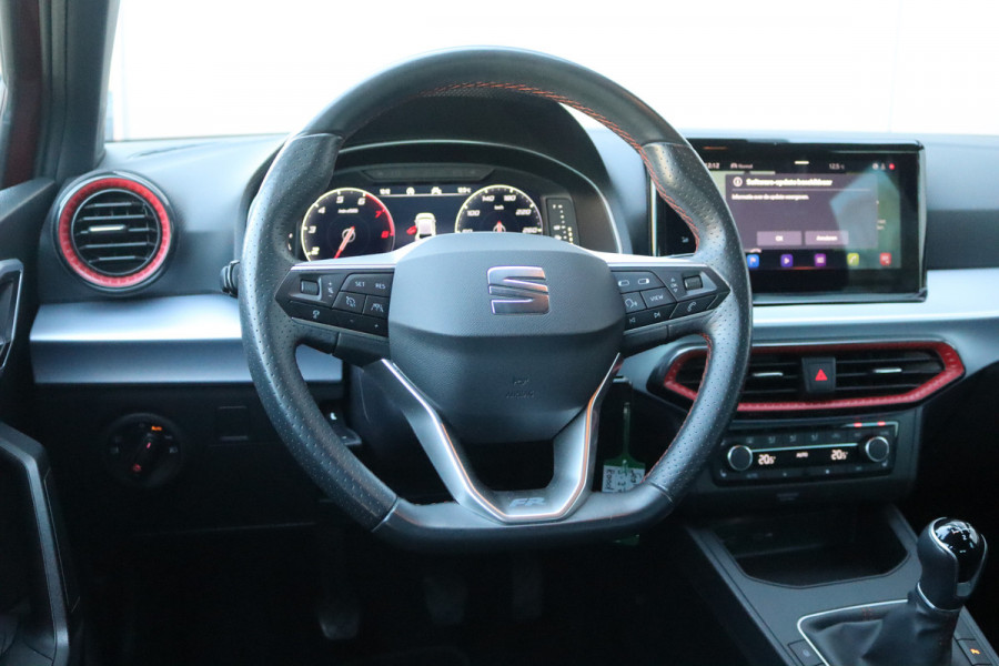 Seat Ibiza 95PK EcoTSI FR Business Intense Navigatie/Camera/Stoelverwarming/Full-LED