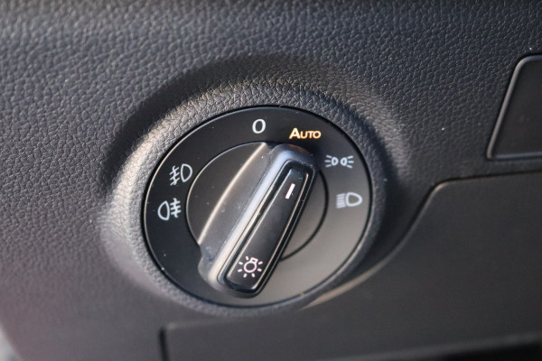 Seat Ibiza 95PK EcoTSI FR Business Intense Navigatie/Camera/Stoelverwarming/Full-LED