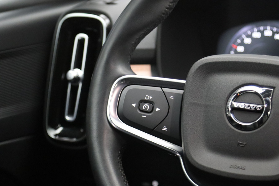 Volvo XC40 1.5 T4 Recharge 211 PK Inscription Expression PHEV, Leder, Adap. Cruise Control, Winterpakket