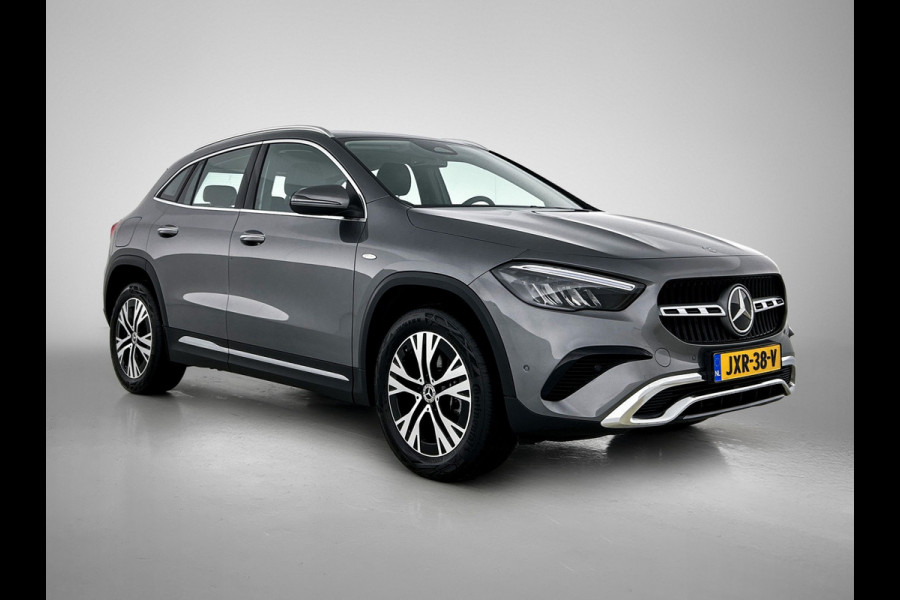 Mercedes-Benz GLA 250 e Plug-In Hybride Trekhaak | Distronic | Sfeerverlichting | Stuur en Stoelverwarming | Ledkoplampen Inclusief 24 maanden MB Certified garantie voor Europa.