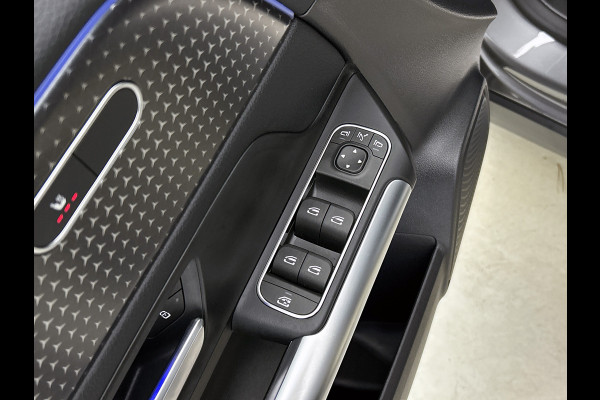 Mercedes-Benz GLA 250 e Plug-In Hybride Trekhaak | Distronic | Sfeerverlichting | Stuur en Stoelverwarming | Ledkoplampen Inclusief 24 maanden MB Certified garantie voor Europa.