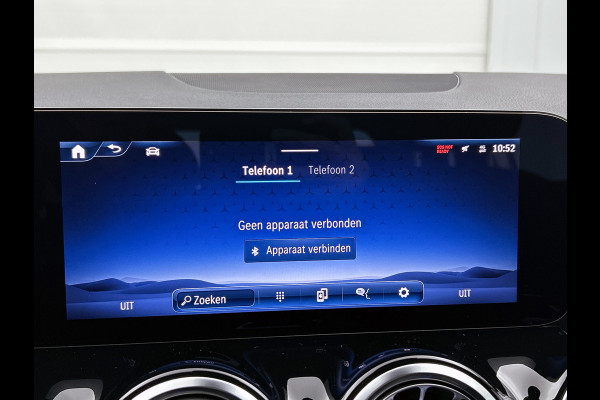 Mercedes-Benz GLA 250 e Plug-In Hybride Trekhaak | Distronic | Sfeerverlichting | Stuur en Stoelverwarming | Ledkoplampen Inclusief 24 maanden MB Certified garantie voor Europa.