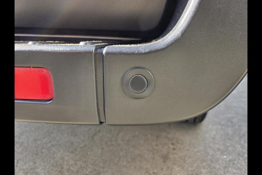 Ford Transit 2.0 TDCI 130Pk L2/H3 Trend AUTOMAAT Airco Trekhaak Cruisecontrol Stoelverwarming Parkeersensors