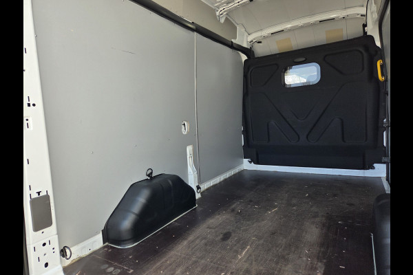 Ford Transit 2.0 TDCI 130Pk L2/H3 Trend AUTOMAAT Airco Trekhaak Cruisecontrol Stoelverwarming Parkeersensors