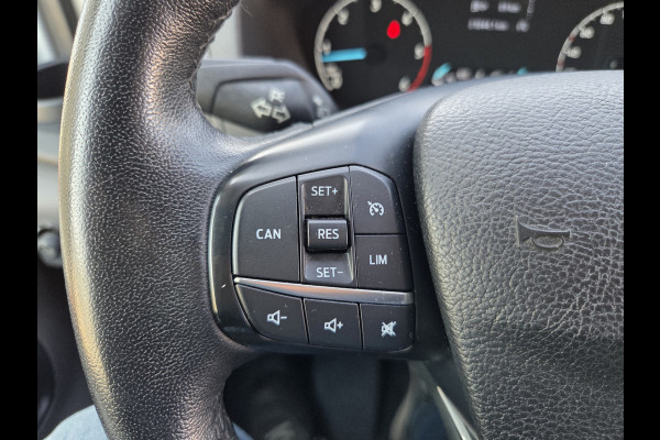 Ford Transit 2.0 TDCI 130Pk L2/H3 Trend AUTOMAAT Airco Trekhaak Cruisecontrol Stoelverwarming Parkeersensors