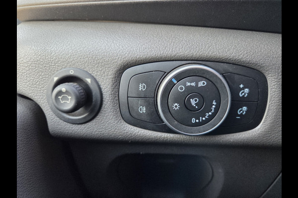 Ford Transit 2.0 TDCI 130Pk L2/H3 Trend AUTOMAAT Airco Trekhaak Cruisecontrol Stoelverwarming Parkeersensors