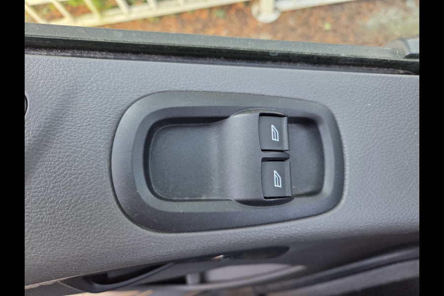 Ford Transit 2.0 TDCI 130Pk L2/H3 Trend AUTOMAAT Airco Trekhaak Cruisecontrol Stoelverwarming Parkeersensors