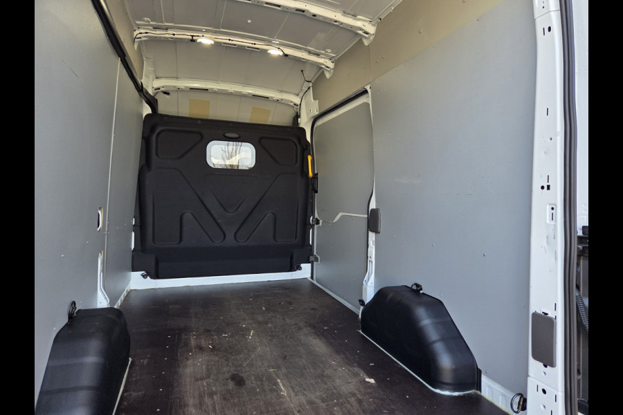 Ford Transit 2.0 TDCI 130Pk L2/H3 Trend AUTOMAAT Airco Trekhaak Cruisecontrol Stoelverwarming Parkeersensors
