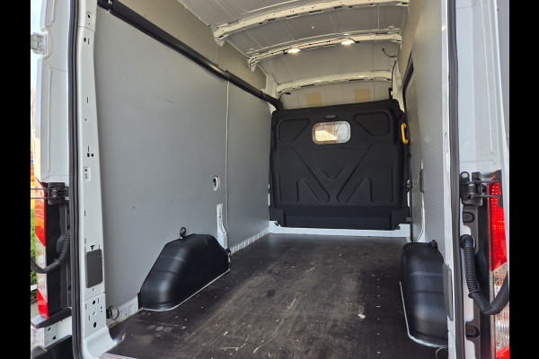 Ford Transit 2.0 TDCI 130Pk L2/H3 Trend AUTOMAAT Airco Trekhaak Cruisecontrol Stoelverwarming Parkeersensors