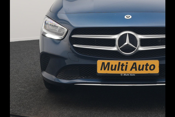 Mercedes-Benz B-Klasse 250 e Progressive PHEV 218pk Dealer O.H. | Trekhaak Af Fabriek | Panodak | Camera | Lederen Sportstoelen Memory & Verwarmd | Apple Carplay | Keyless | Cruise Control | Navigatie | DAB | Plug In Hybrid