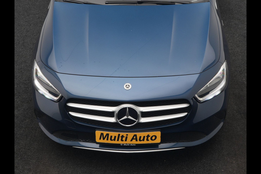Mercedes-Benz B-Klasse 250 e Progressive PHEV 218pk Dealer O.H. | Trekhaak Af Fabriek | Panodak | Camera | Lederen Sportstoelen Memory & Verwarmd | Apple Carplay | Keyless | Cruise Control | Navigatie | DAB | Plug In Hybrid