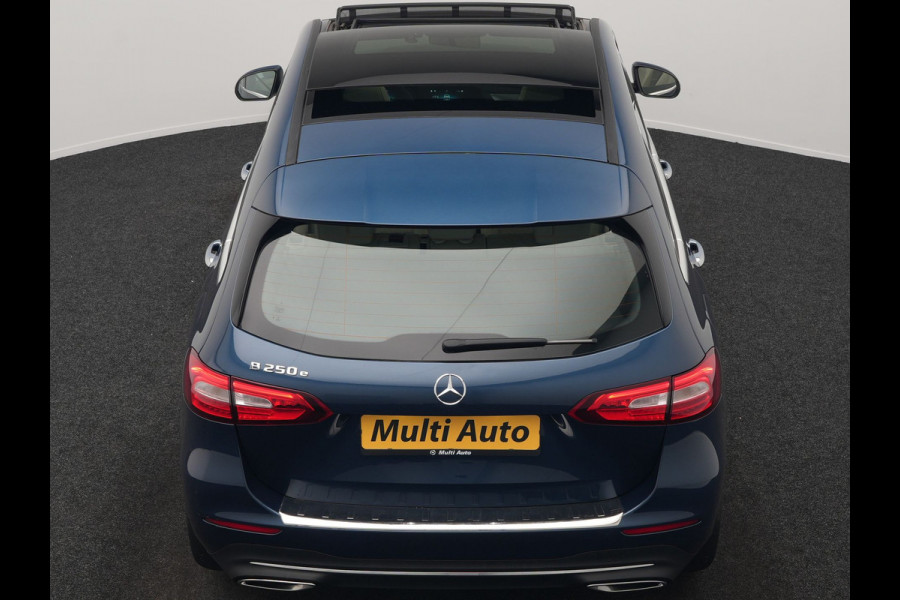Mercedes-Benz B-Klasse 250 e Progressive PHEV 218pk Dealer O.H. | Trekhaak Af Fabriek | Panodak | Camera | Lederen Sportstoelen Memory & Verwarmd | Apple Carplay | Keyless | Cruise Control | Navigatie | DAB | Plug In Hybrid