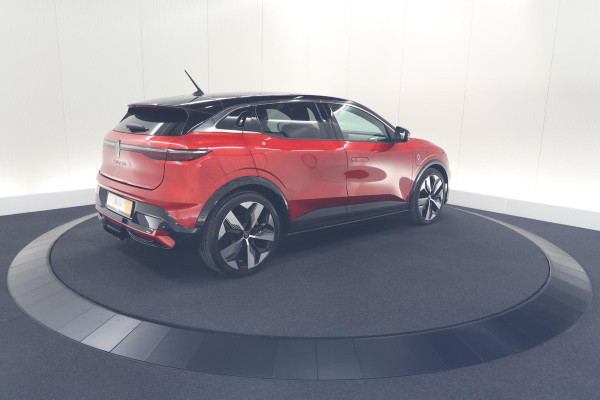 Renault Mégane E-Tech EV60 Optimum Charge Techno | Trekhaak | Harman/Kardon | Camera | Adaptieve Cruise Control | Pack Winter | SOH = 92,5%