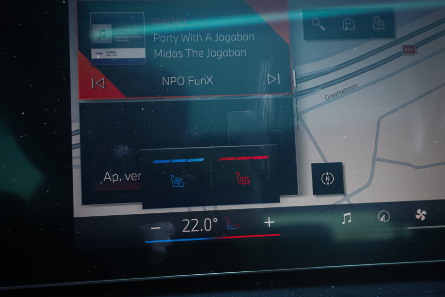 BMW X5 xDrive50e | STOELVERWARMING & VERKOELING | ADAPTIVE CRUISE | 360 CAMERA | APPLE CARPLAY | MEMORY SEATS |