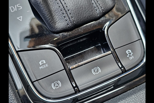 Škoda Kodiaq 1.5 TSI Business Edition | Automaat | LED | ACC | Kessy | Canton | Camera | Stuur & stoelverwarming | Smartlink Wireless | Elek. achterklep |