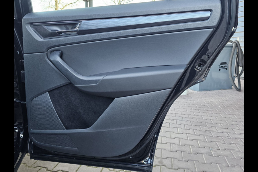 Škoda Kodiaq 1.5 TSI Business Edition | Automaat | LED | ACC | Kessy | Canton | Camera | Stuur & stoelverwarming | Smartlink Wireless | Elek. achterklep |