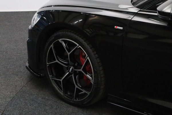 Audi A6 Avant 55 TFSI e 367 PK Quattro Competiton S-Line Edition, Panoramadak, Memory, Camera, Adap. Cruise Control