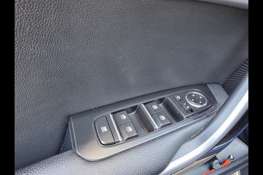 Kia Xceed 1.4 T-GDi DynamicPlusLine Aut Leder Navi Camera