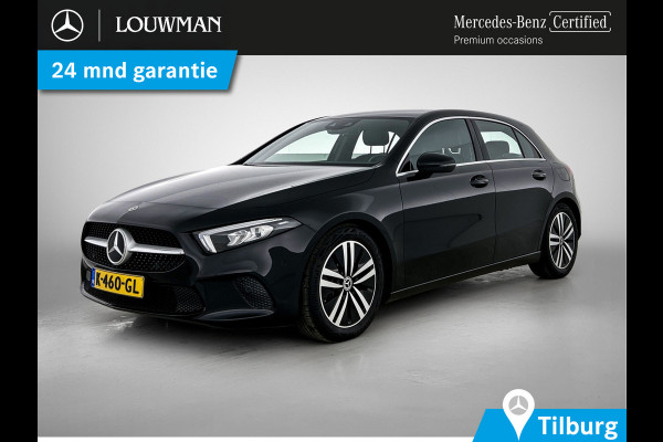Mercedes-Benz A-Klasse 160 Business Solution Luxury Ledkoplampen | MBUX augmented reality voor navigatie | Sfeerverlichting | Stoelverwarming voor | Achteruitrijcamera. Inclusief 24 maanden Mercedes-Benz Certified garantie voor Europa.