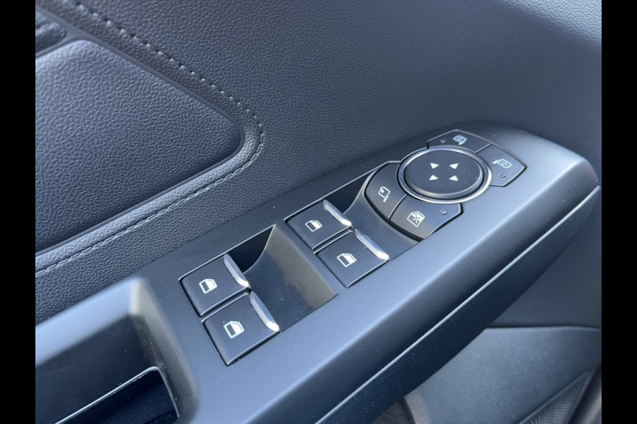 Ford Focus 150pk EcoB. ST L. Bns *NIEUW GELEVERD/DEALERONDERHOUDEN*