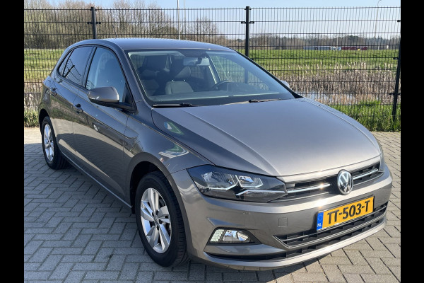 Volkswagen Polo 1.0 TSI Comfortline | PDC | Carplay | Navi |