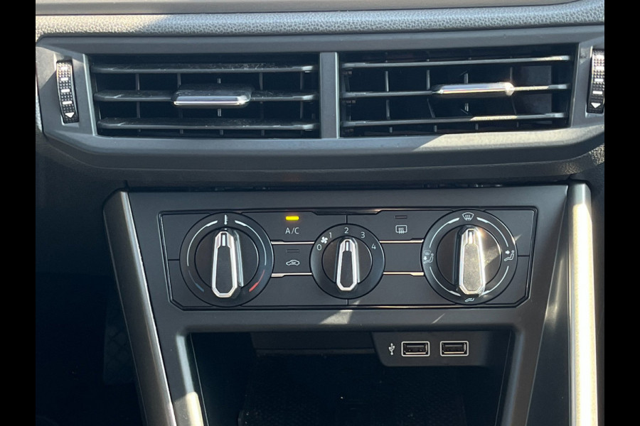 Volkswagen Polo 1.0 TSI Comfortline | PDC | Carplay | Navi |