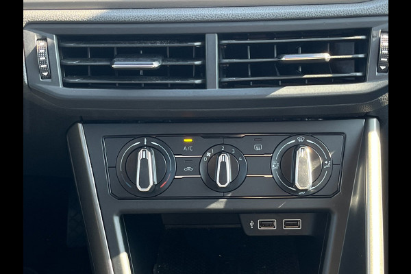 Volkswagen Polo 1.0 TSI Comfortline | PDC | Carplay | Navi |