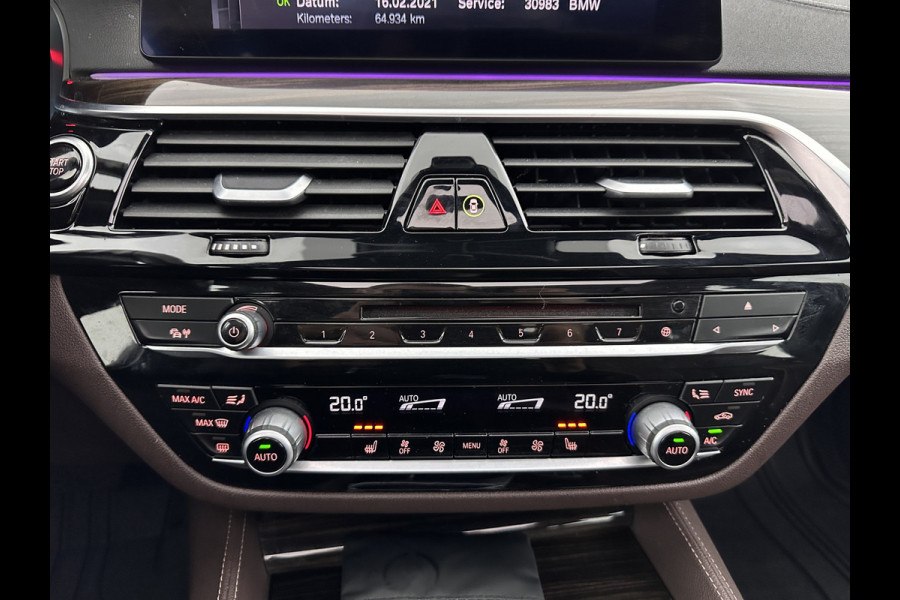 BMW 5 Serie 530e iPerformance High Executive (Plug-in) *PANO | LEATHER | FULL-LED | TOP-VIEW | HARMAN/KARDON | BLINDSPOT | MEMORY-PACK | HEATED-COMFORTSEATS | DIGI-COCKPIT | AMBIENT-LIGHT | NAVI-FULLMAP | 20''ALU*