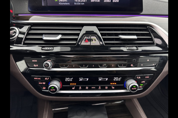 BMW 5 Serie 530e iPerformance High Executive (Plug-in) *PANO | LEATHER | FULL-LED | TOP-VIEW | HARMAN/KARDON | BLINDSPOT | MEMORY-PACK | HEATED-COMFORTSEATS | DIGI-COCKPIT | AMBIENT-LIGHT | NAVI-FULLMAP | 20''ALU*