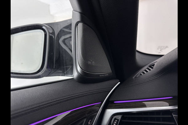 BMW 5 Serie 530e iPerformance High Executive (Plug-in) *PANO | LEATHER | FULL-LED | TOP-VIEW | HARMAN/KARDON | BLINDSPOT | MEMORY-PACK | HEATED-COMFORTSEATS | DIGI-COCKPIT | AMBIENT-LIGHT | NAVI-FULLMAP | 20''ALU*