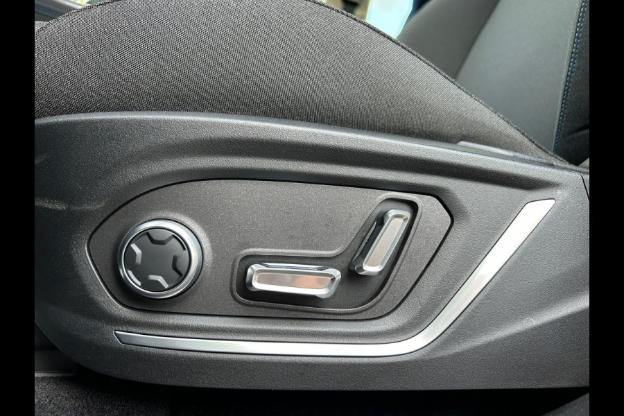 Lynk & Co 01 1.5 Plug in Hybride NL-Auto Dealer Onderhouden Rijklaarprijs!