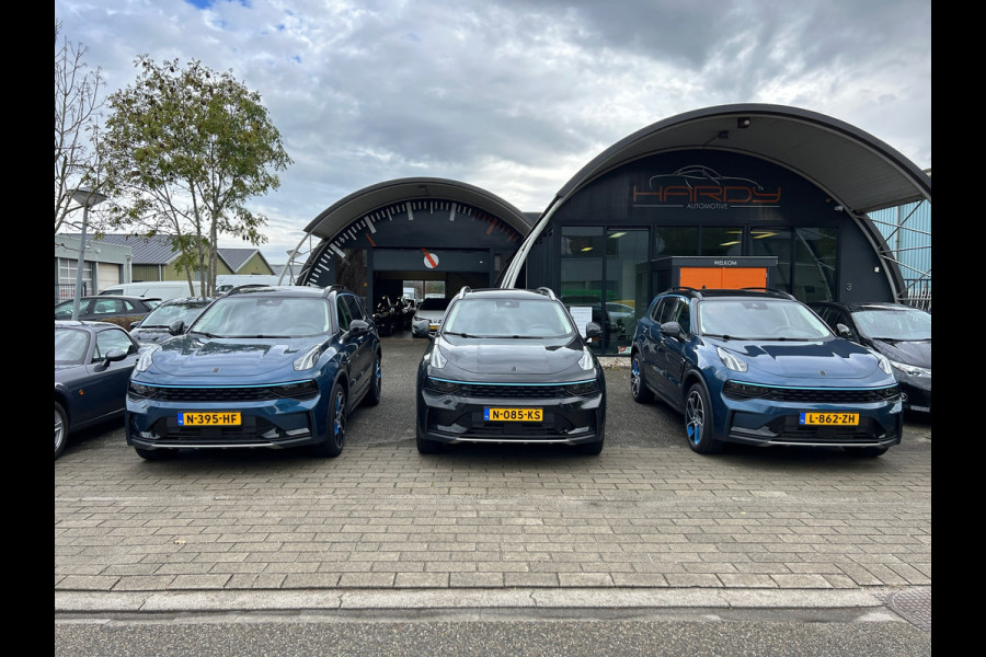 Lynk & Co 01 1.5 Plug in Hybride NL-Auto Dealer Onderhouden Rijklaarprijs!